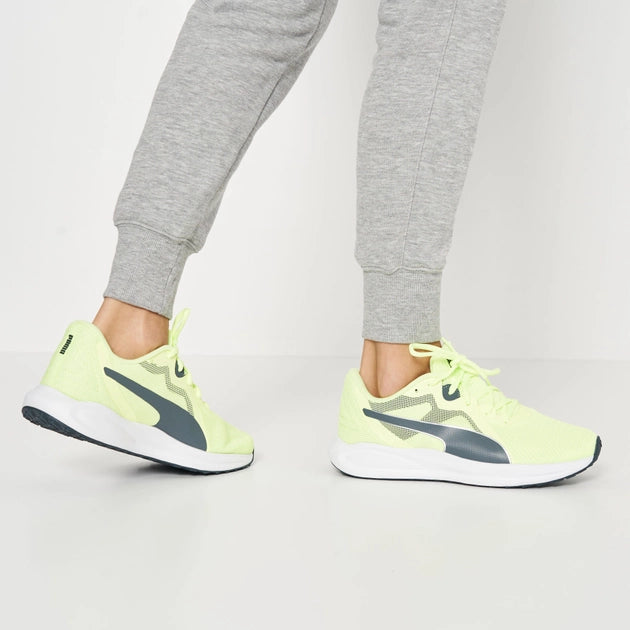 Zapatilla Puma Twitch Runner Fluor